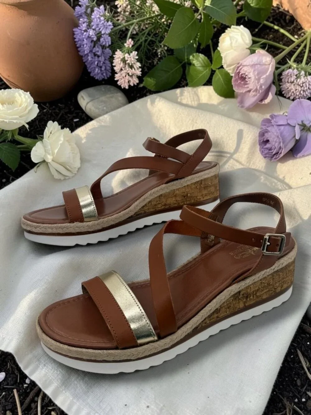 Coach‎ and Four Banno Luggage Brown Leather Cork Platform Sandals 9.5